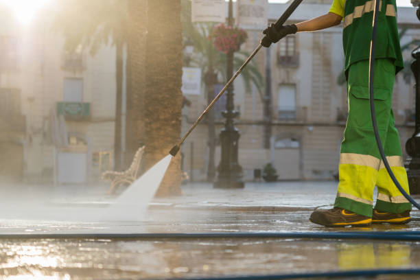 Best Restaurant Pressure Washing  in Pinole, CA
